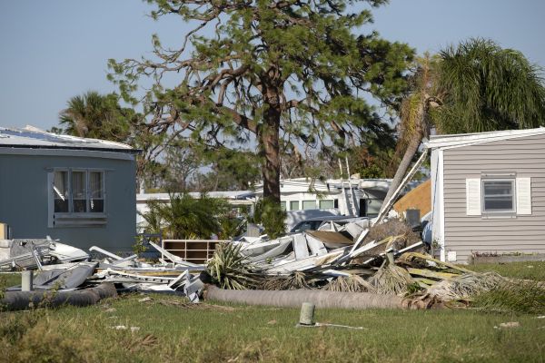 Double Wide Demolition in New Bern